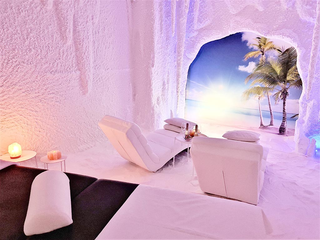 Sala de Haloterapia en Salt Room Spain, diseñada para relajación y beneficios respiratorios
